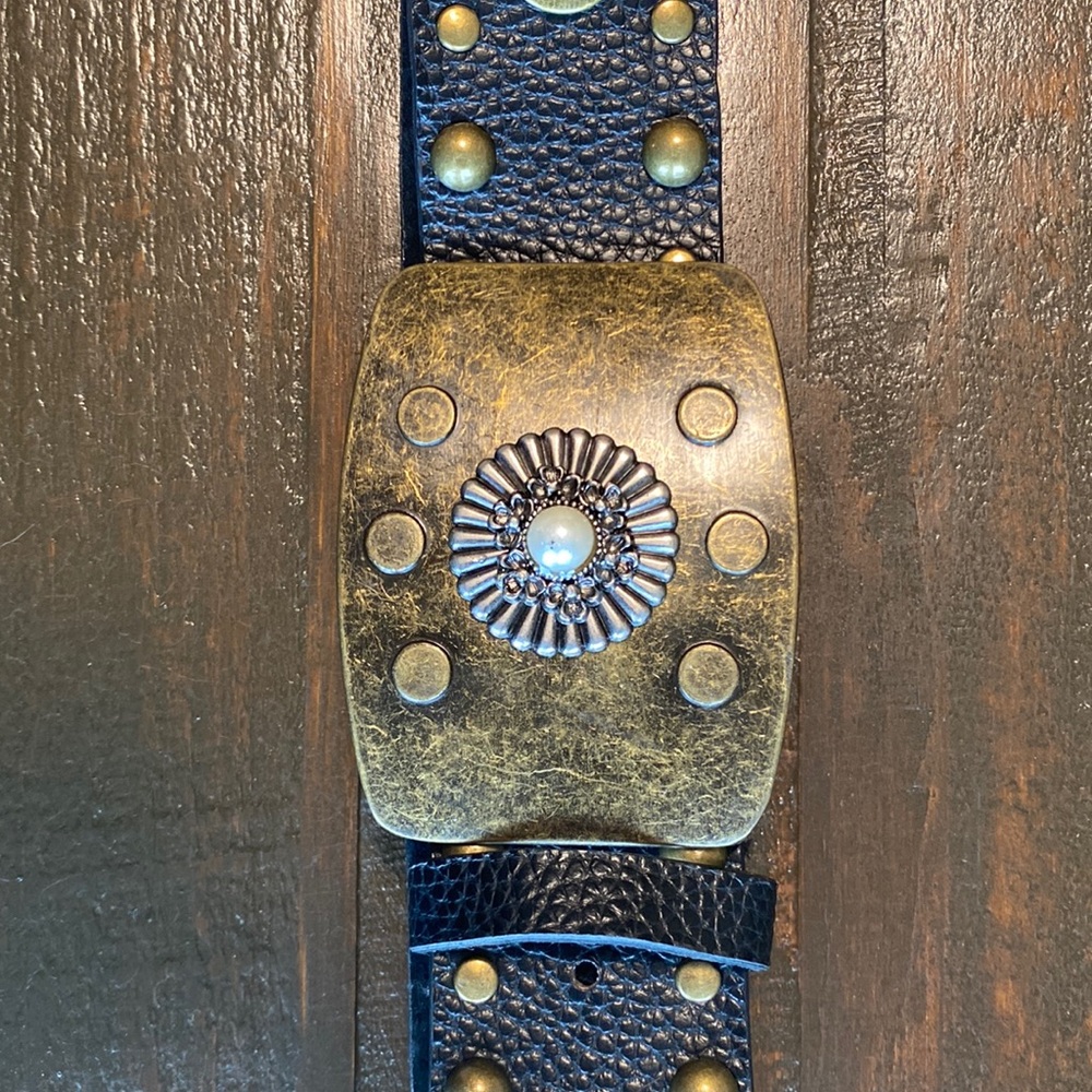 Steve Madden studded belt